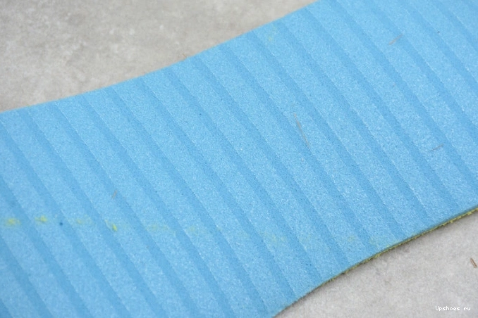 555088-170 HIGH AIR CLASS “FIRST 1 OG JORDAN RETRO FLIGHT” 0120